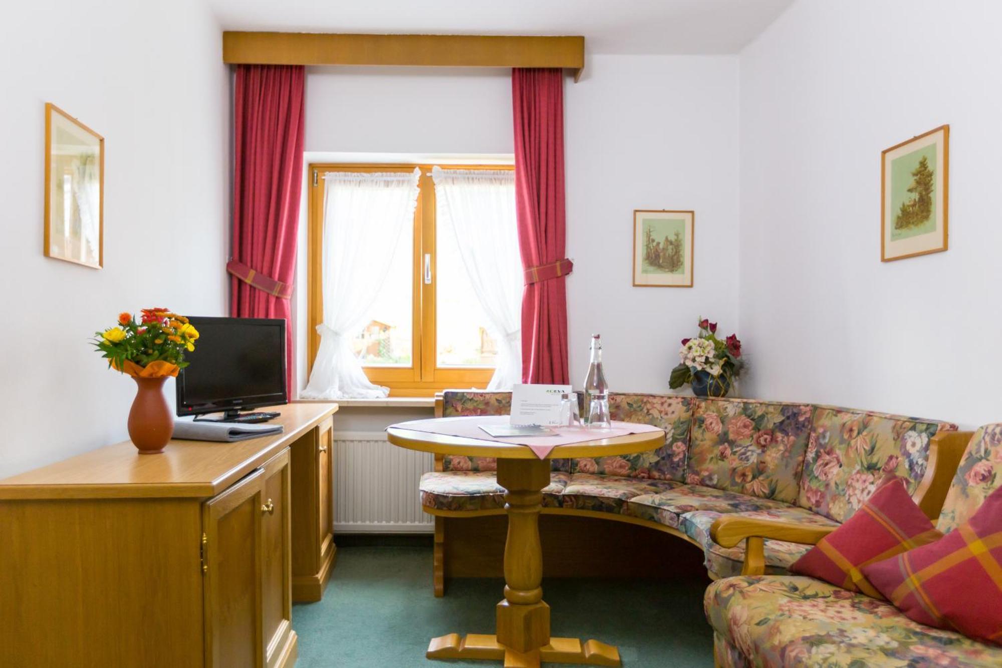 Hotel Sonnleiten Райт-им-Винкль Экстерьер фото